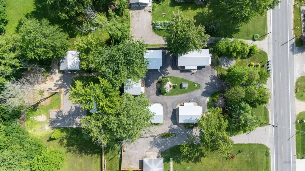5358 Paw Paw Lake Road Coloma Charter Township MI 49038