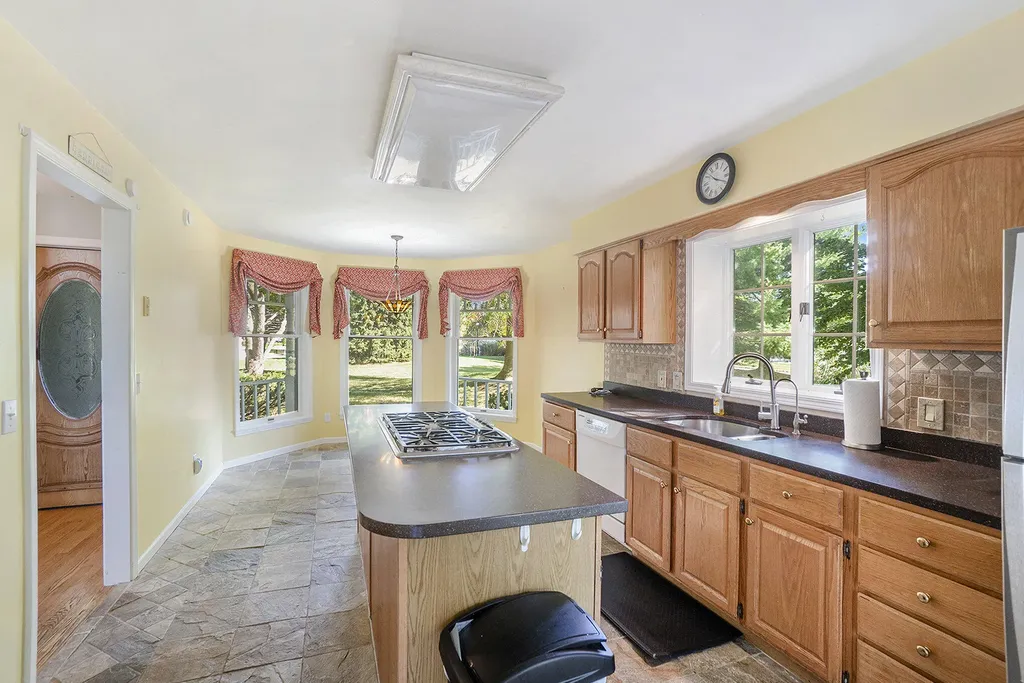 507 Lena Drive South Haven City MI 49090