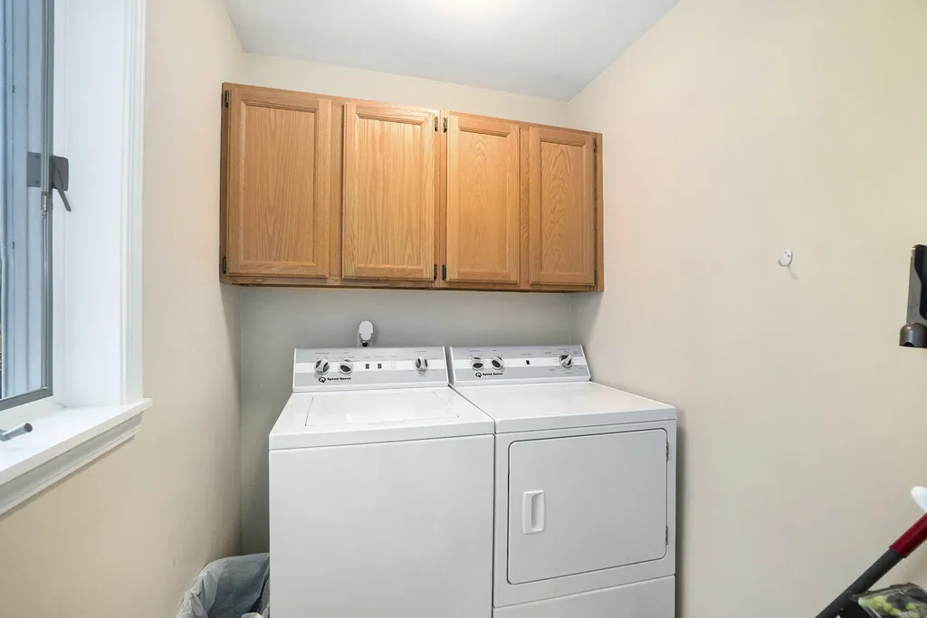 507 Lena Drive South Haven City MI 49090