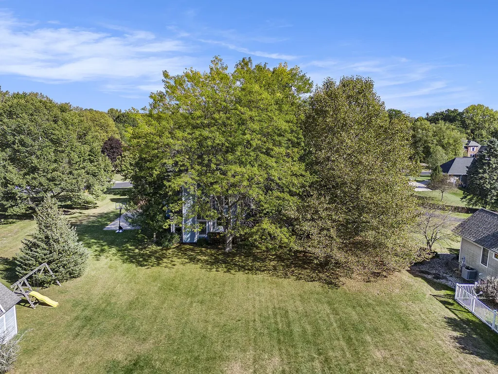 507 Lena Drive South Haven City MI 49090