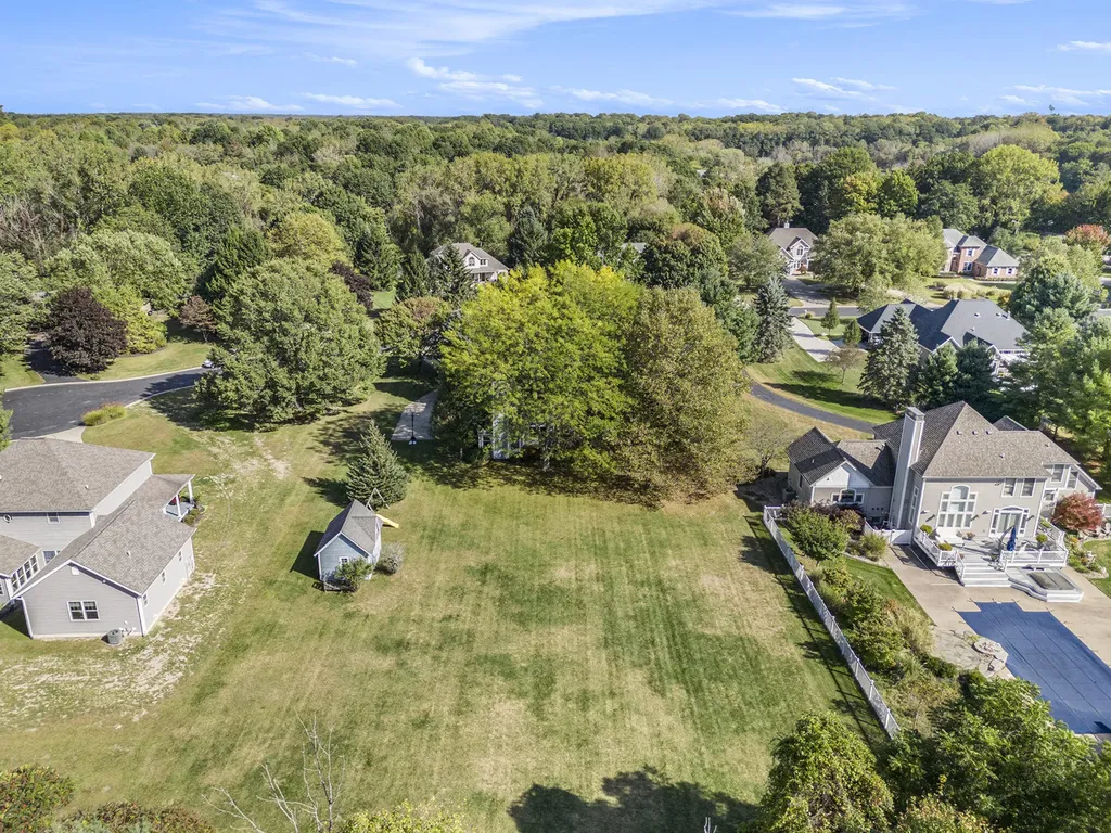 507 Lena Drive South Haven City MI 49090