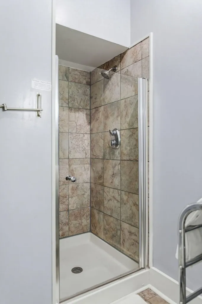 72861 8th Avenue South Haven Charter Township MI 49090