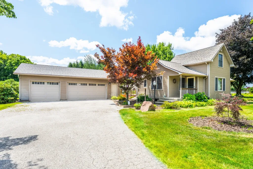 1314 Miners Road Royalton Township MI 49085