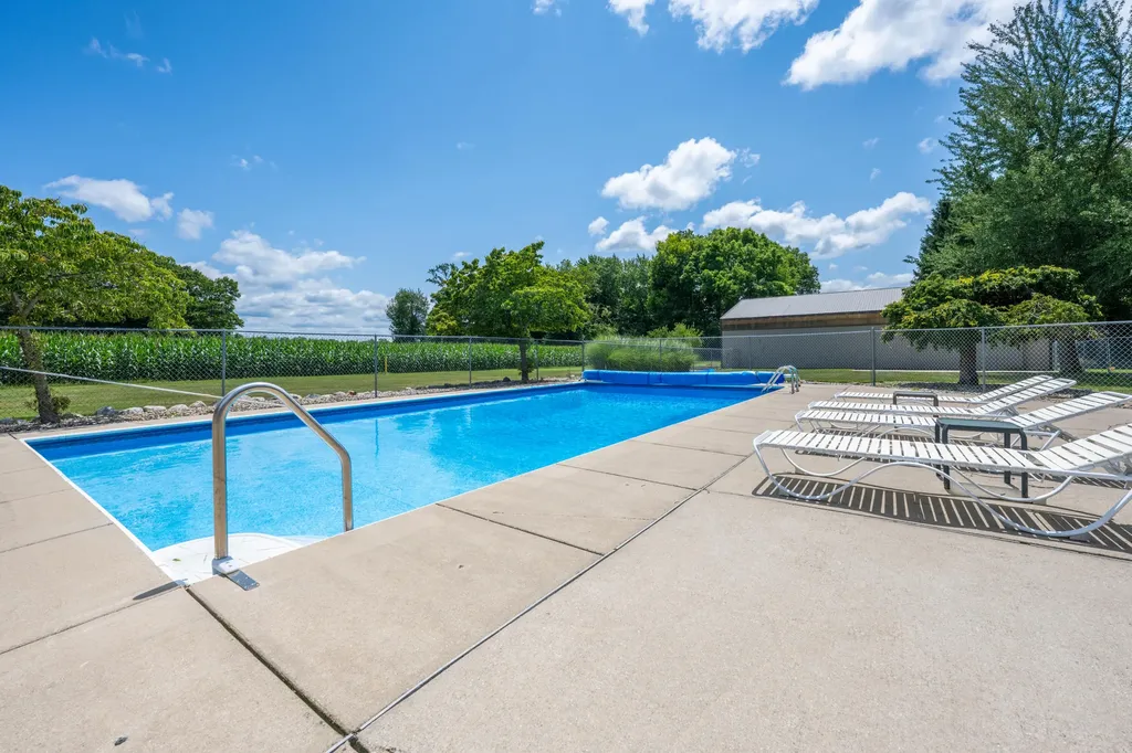 1314 Miners Road Royalton Township MI 49085
