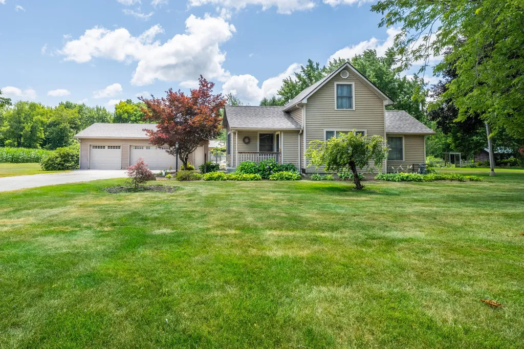 1314 Miners Road Royalton Township MI 49085