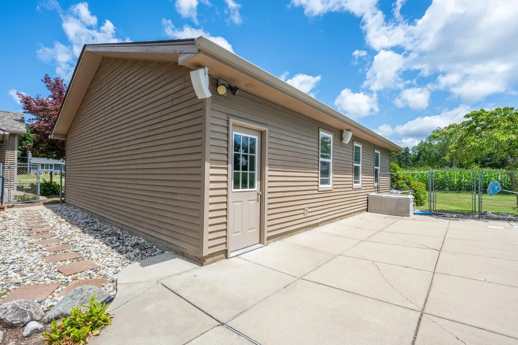 1314 Miners Road Royalton Township MI 49085