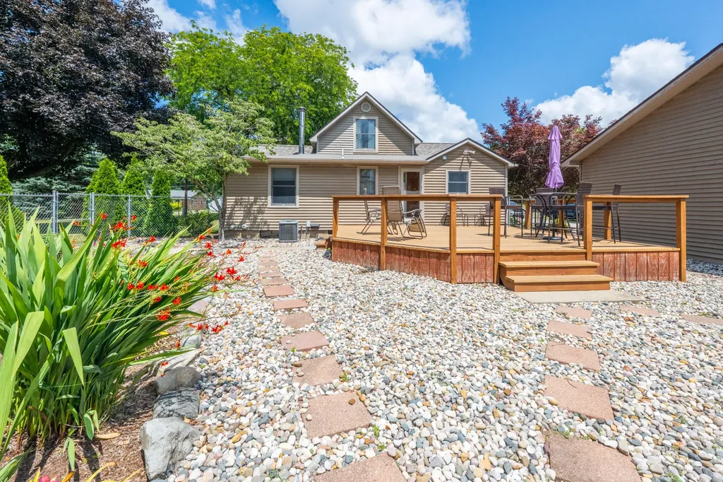 1314 Miners Road Royalton Township MI 49085