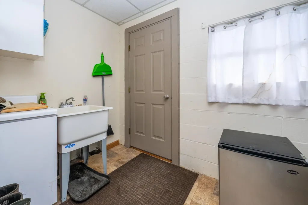1314 Miners Road Royalton Township MI 49085