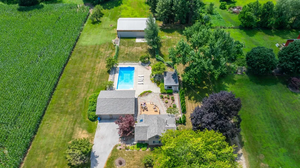 1314 Miners Road Royalton Township MI 49085