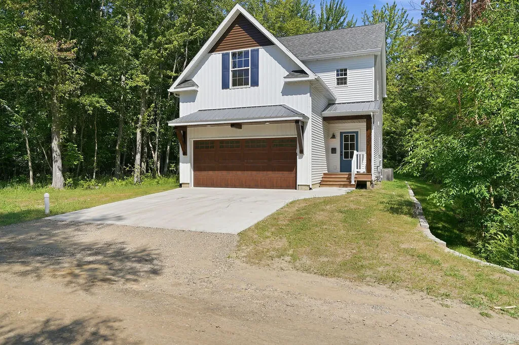 453 Sunset Parkway Casco Township MI 49090