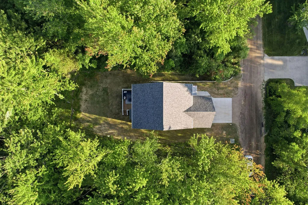453 Sunset Parkway Casco Township MI 49090