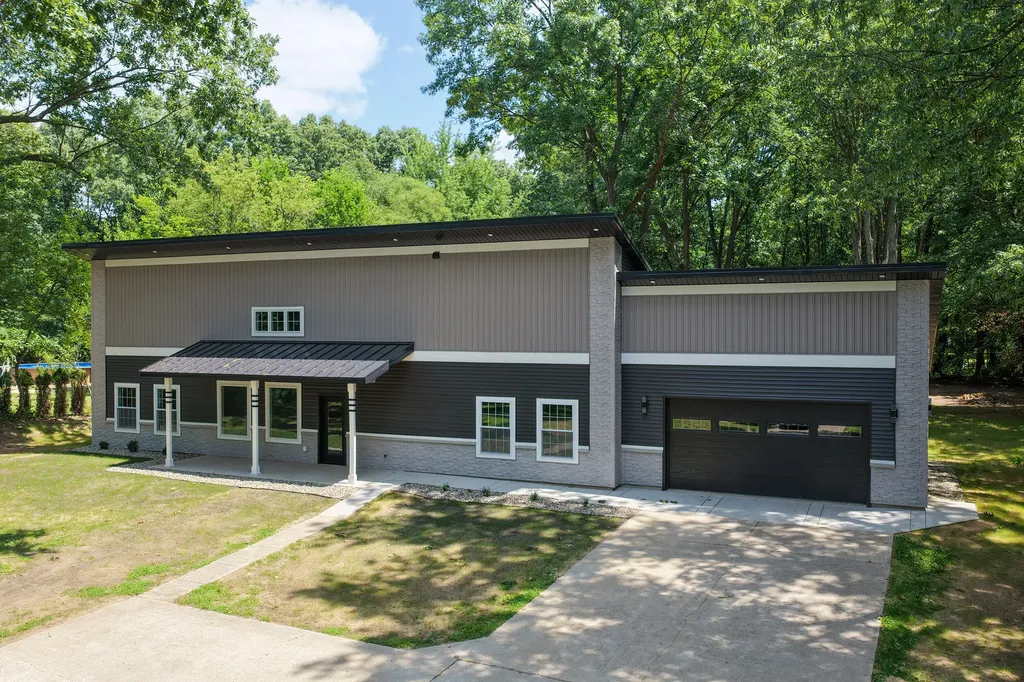 3153 College Street Niles Township MI 49120