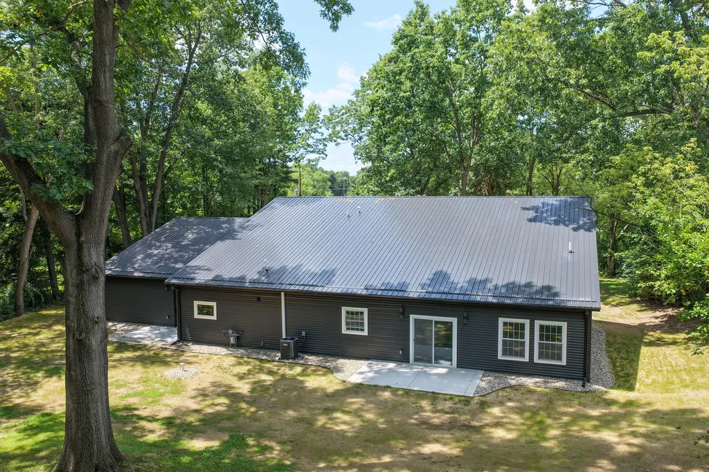 3153 College Street Niles Township MI 49120