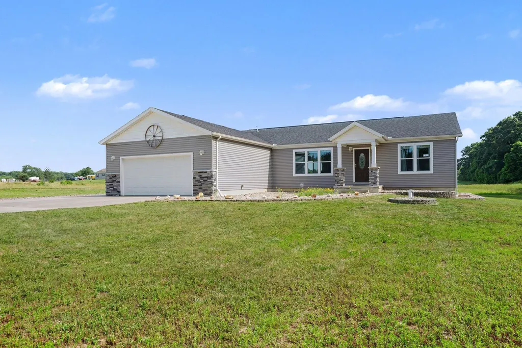 3170 Pine Lake Street Howard Township MI 49120