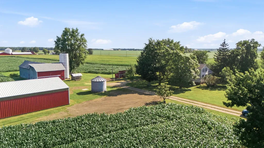 4985 W Gilpin Road Three Oaks Township MI 49128