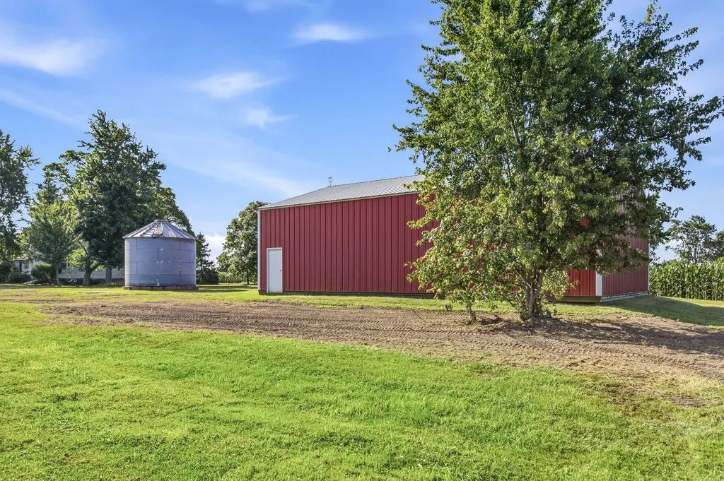 4985 W Gilpin Road Three Oaks Township MI 49128