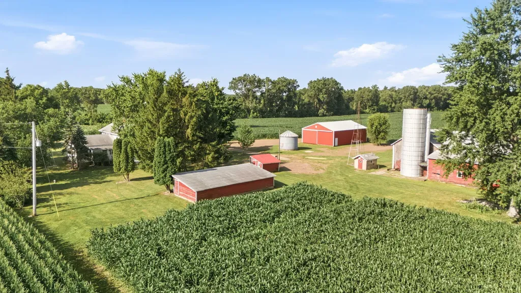 4985 W Gilpin Road Three Oaks Township MI 49128