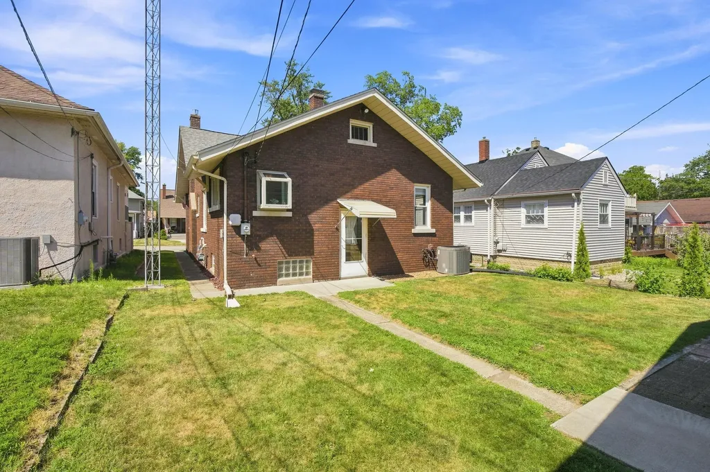 834 Lewis Avenue St. Joseph City MI 49085