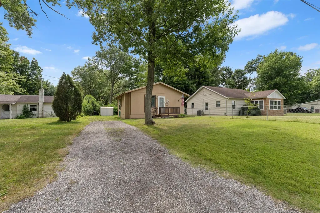 70324 Fairfield Drive Ontwa Township MI 49112