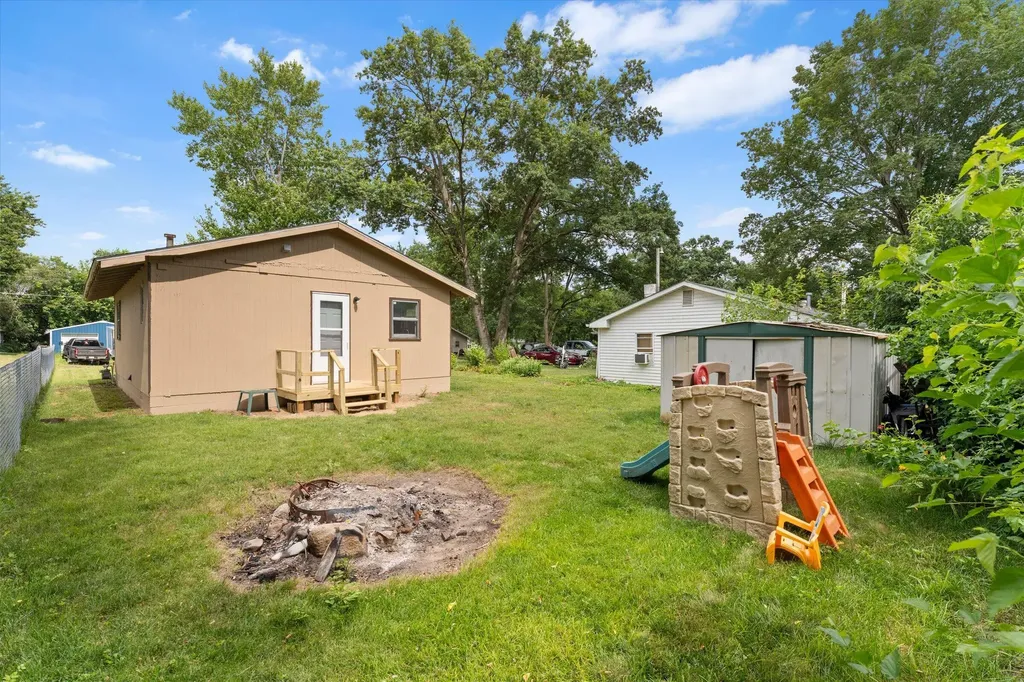 70324 Fairfield Drive Ontwa Township MI 49112