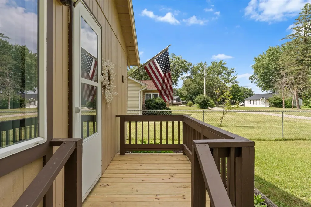 70324 Fairfield Drive Ontwa Township MI 49112