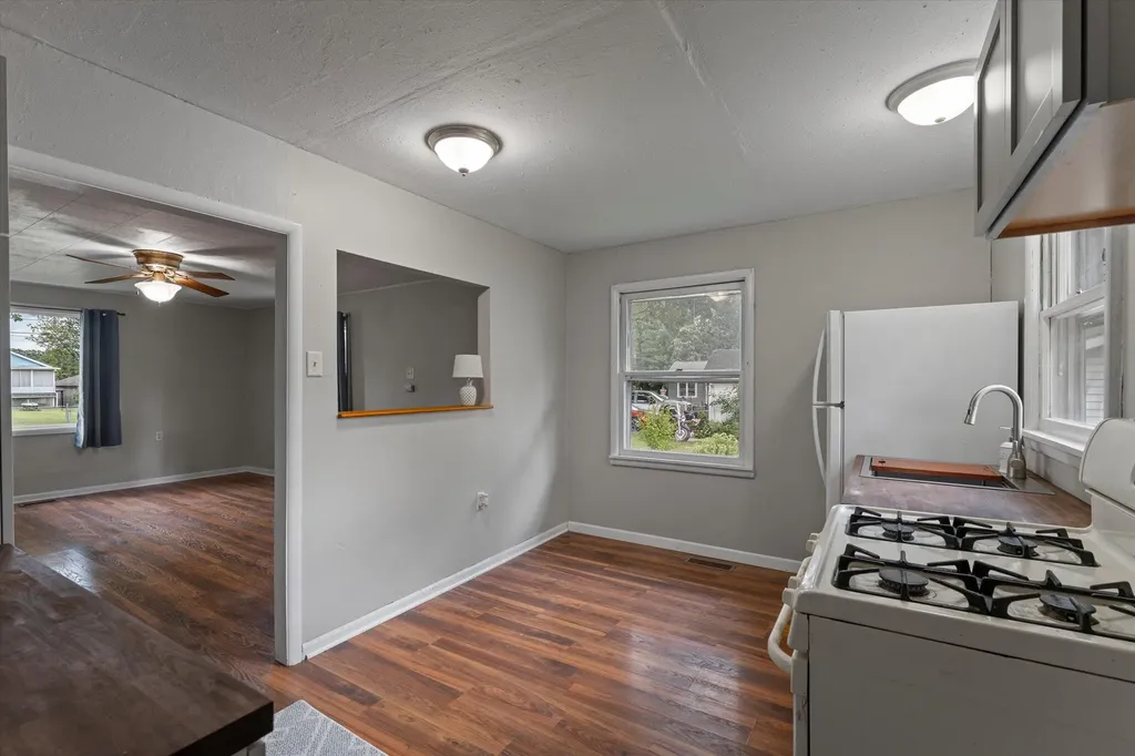 70324 Fairfield Drive Ontwa Township MI 49112
