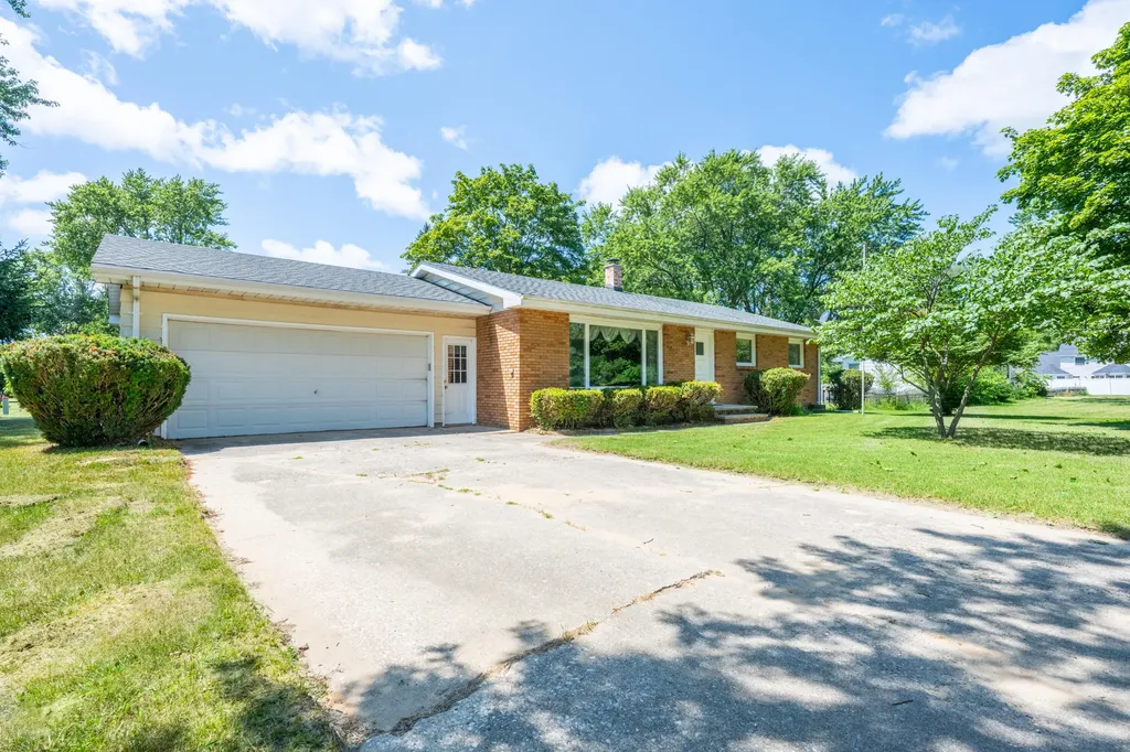5432 S Roosevelt Road Lincoln Charter Township MI 49127