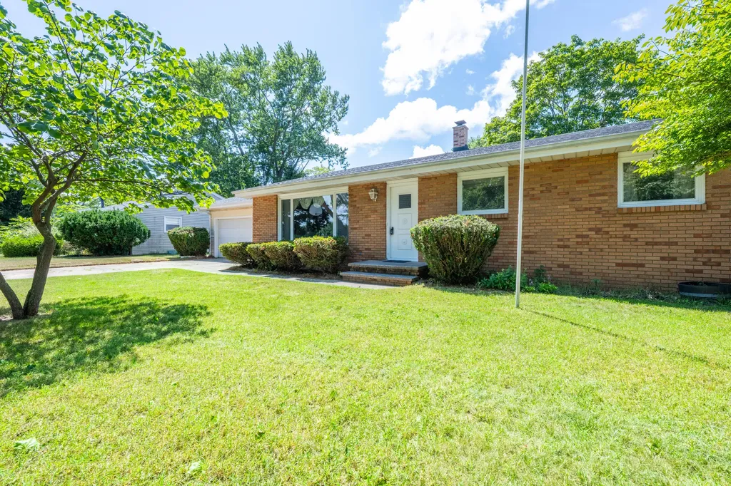 5432 S Roosevelt Road Lincoln Charter Township MI 49127