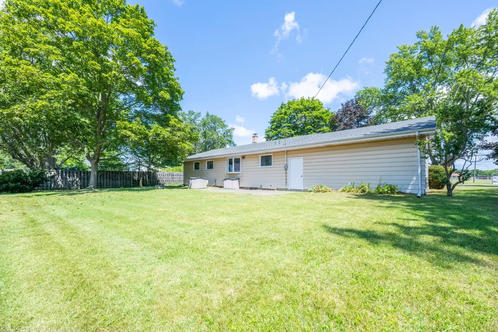 5432 S Roosevelt Road Lincoln Charter Township MI 49127
