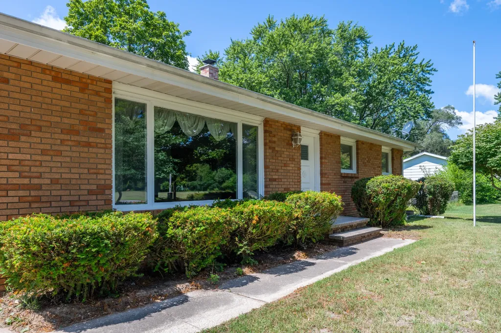 5432 S Roosevelt Road Lincoln Charter Township MI 49127