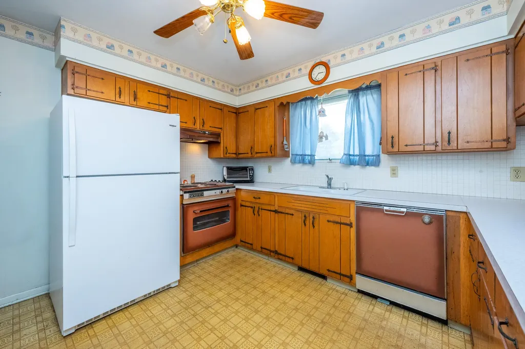 5432 S Roosevelt Road Lincoln Charter Township MI 49127