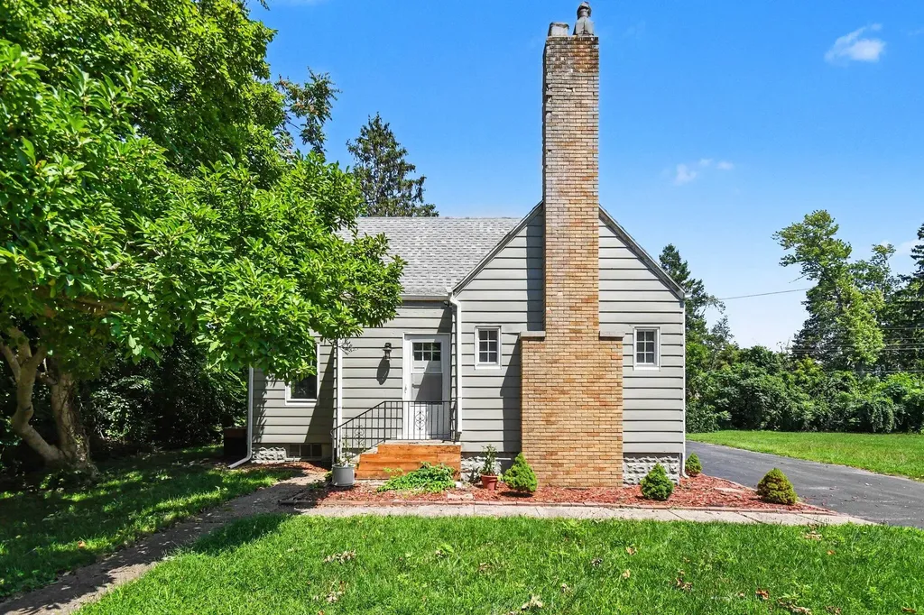 1549 Broadway Benton Charter Township MI 49022
