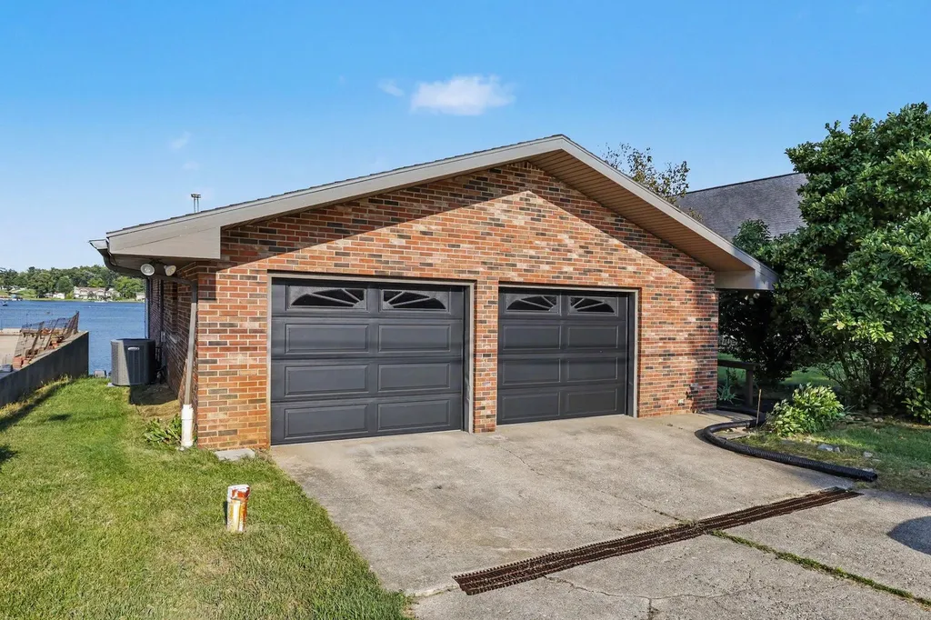70219 Hilltop Drive Porter Township MI 49130