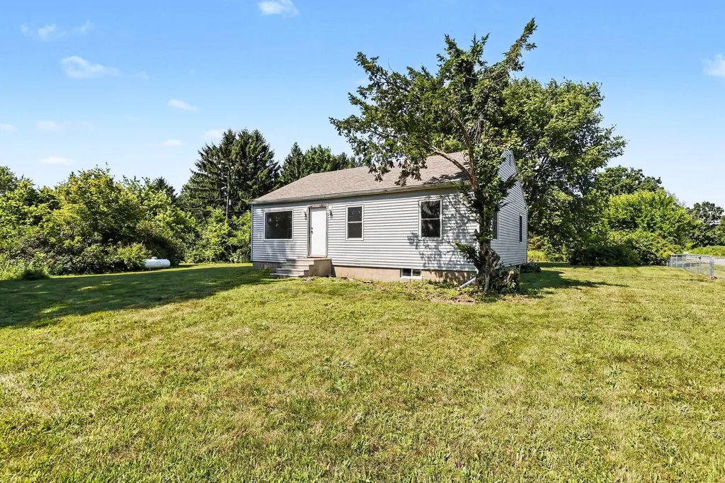 10906 Pucker Street Berrien Township MI 49120