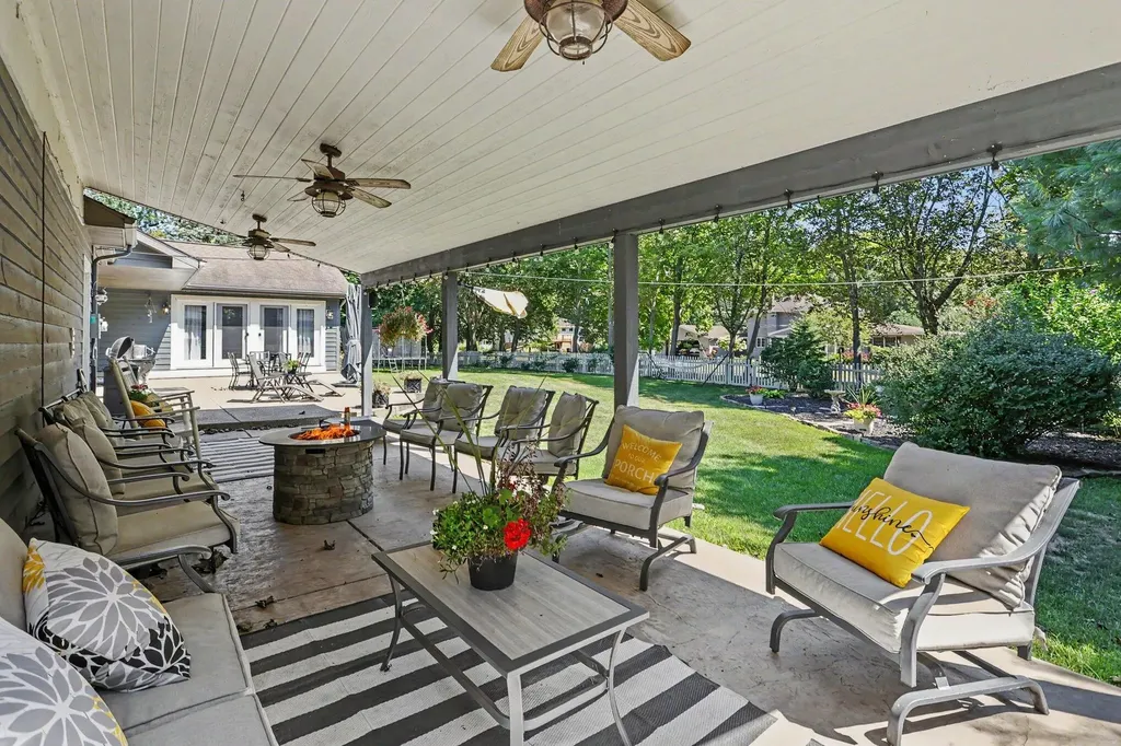 2390 Sycamore Path Shoreham Village MI 49085