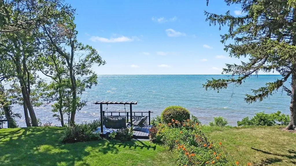 2390 Sycamore Path Shoreham Village MI 49085