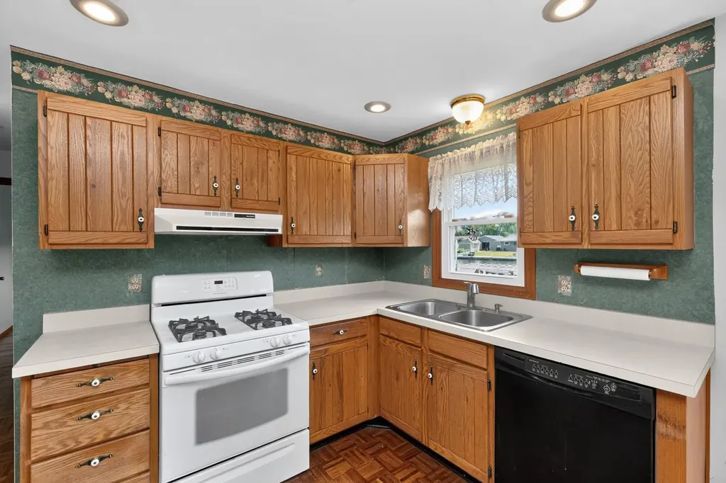 68441 N Channel Parkway Mason Township MI 49112