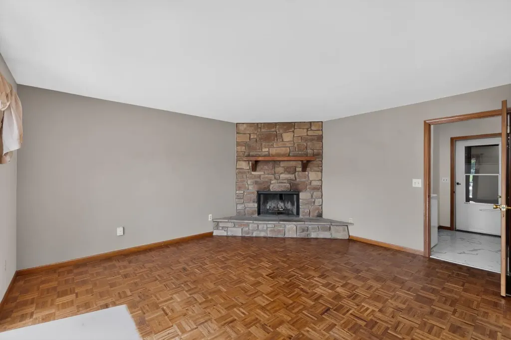 68441 N Channel Parkway Mason Township MI 49112