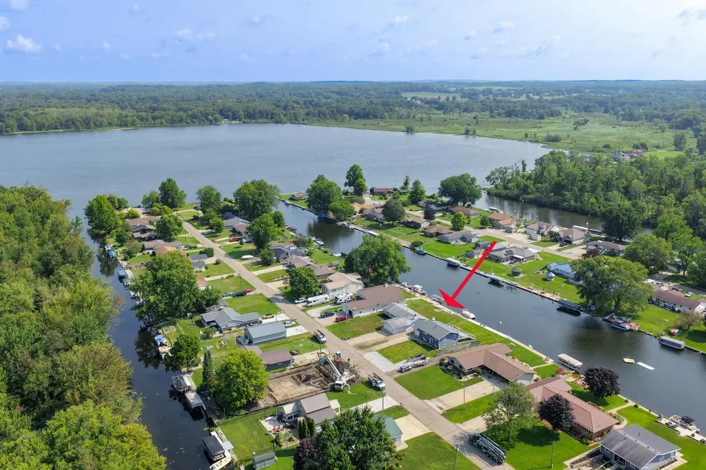 68441 N Channel Parkway Mason Township MI 49112