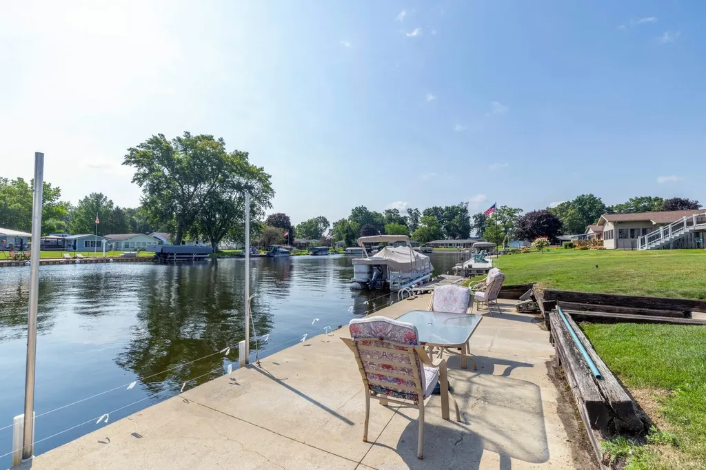 68441 N Channel Parkway Mason Township MI 49112