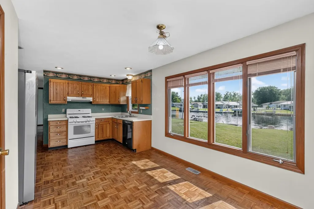 68441 N Channel Parkway Mason Township MI 49112