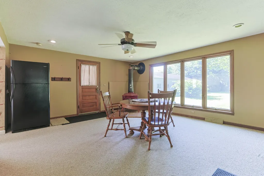 2274 Yankee Street Howard Township MI 49120