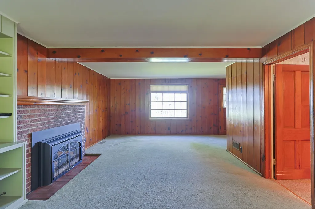 2274 Yankee Street Howard Township MI 49120