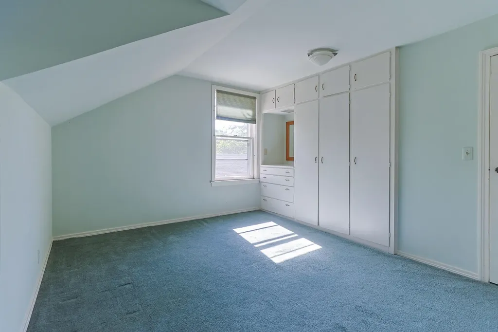2274 Yankee Street Howard Township MI 49120
