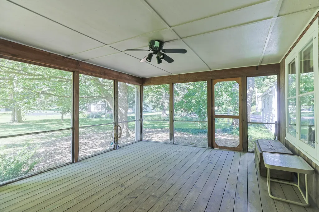 2274 Yankee Street Howard Township MI 49120