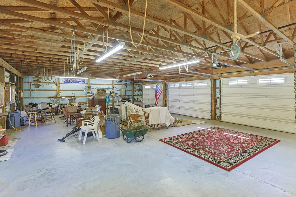 2274 Yankee Street Howard Township MI 49120
