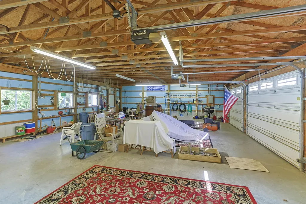2274 Yankee Street Howard Township MI 49120
