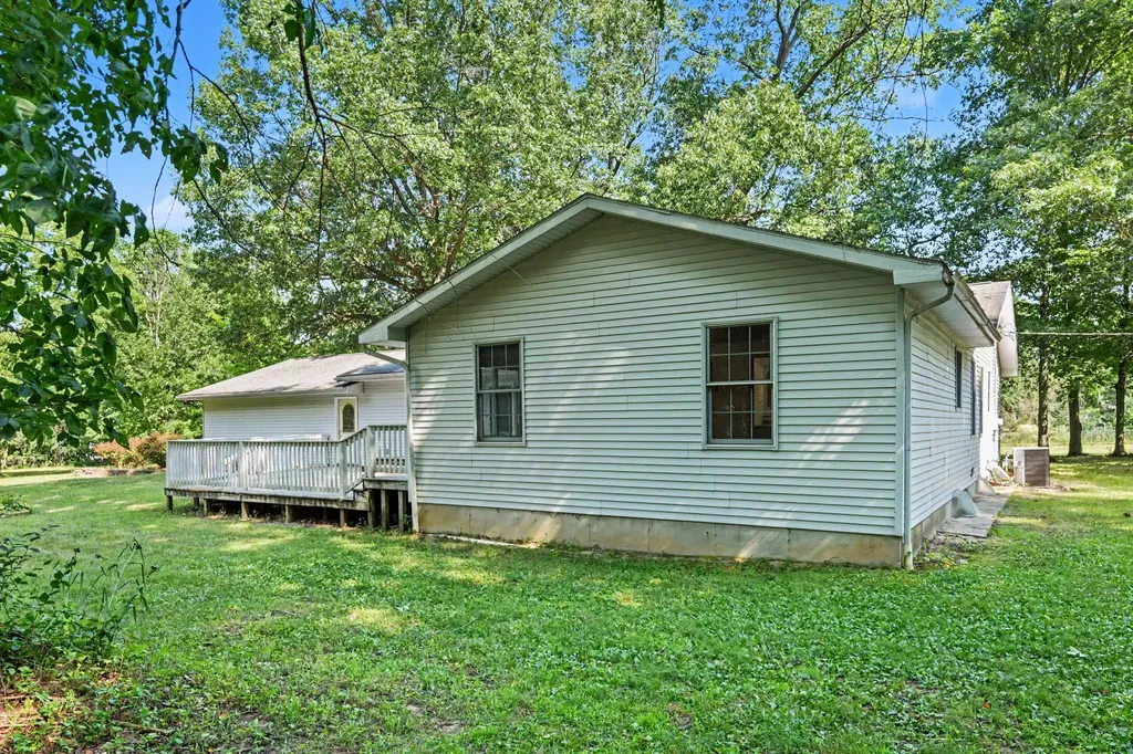 27911 Gideon Street Lagrange Township MI 49047