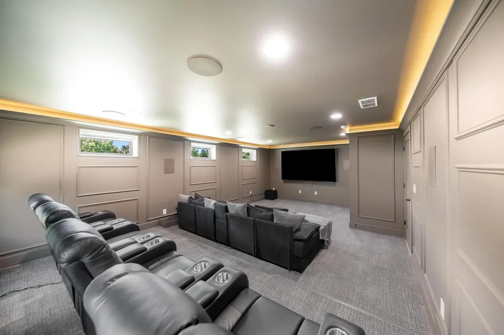 13739 Jane Way Chikaming Township MI 49125
