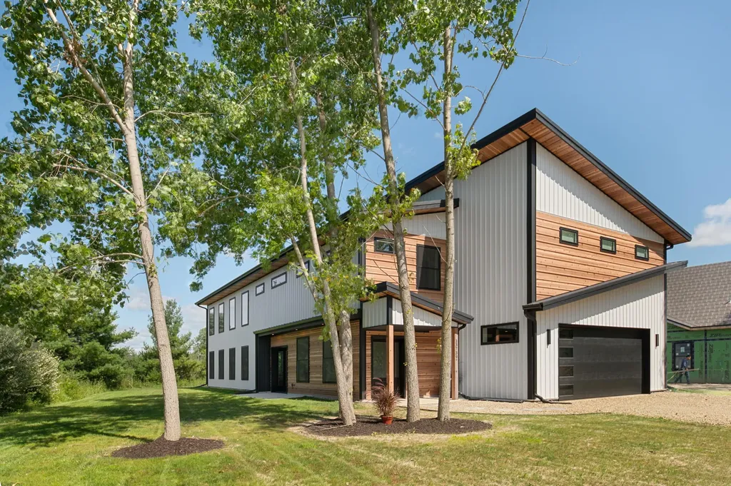 13739 Jane Way Chikaming Township MI 49125
